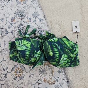 Shade and Shore Green Blue Tropical Leaf Bikini Top Size 38D NWT